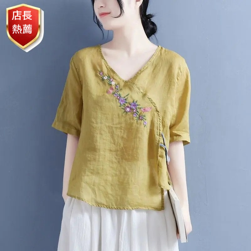 木扣刺繡短袖T
